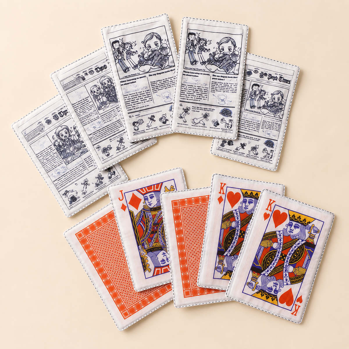 Wandersnout Knisperkrant crinkle dog toy set with newspaper and playing card designs